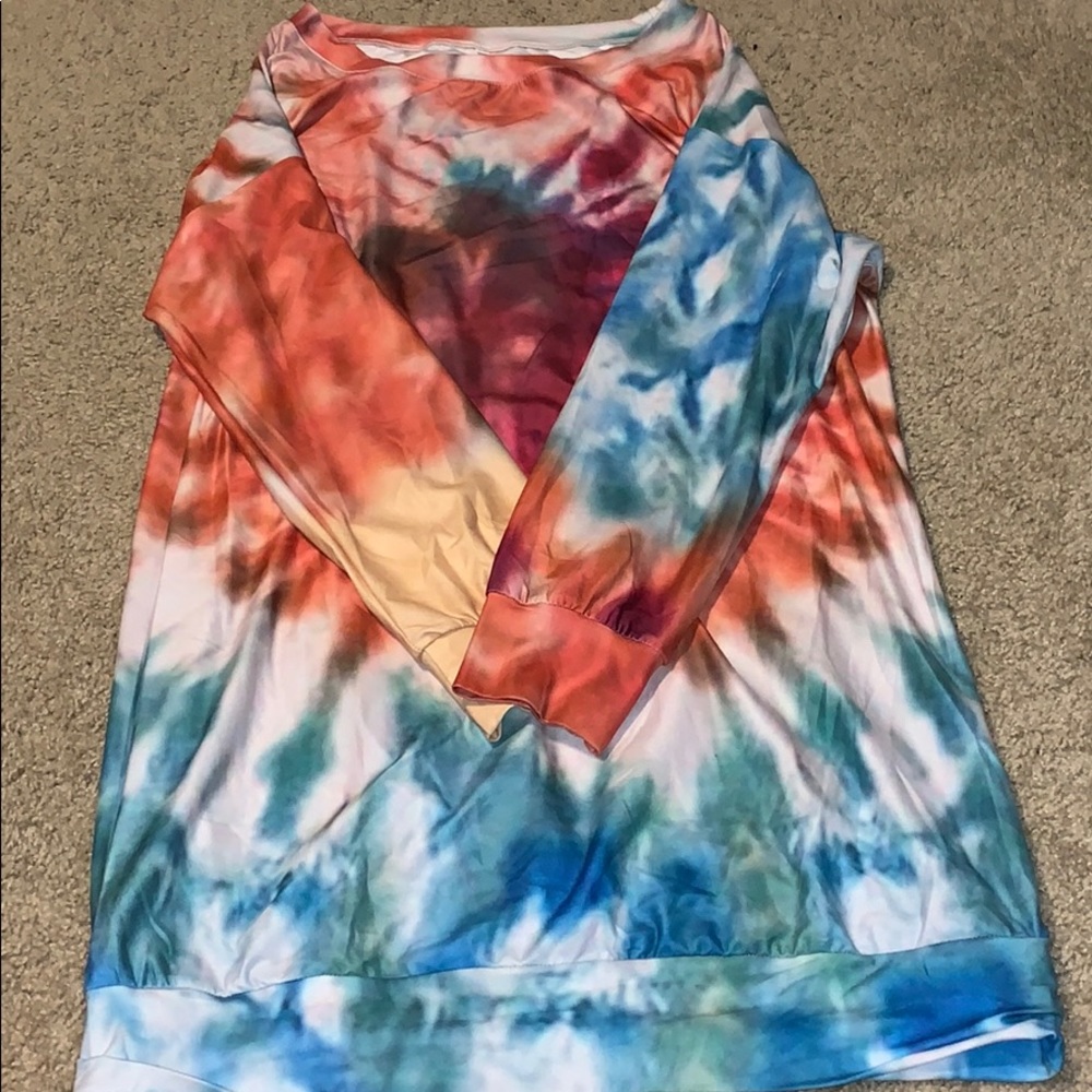 Tie dye long sleeve